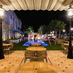Origens Urban Retreat Adults Only فندق البوفيرا