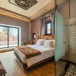 فندق Origens Urban Retreat Adults Only