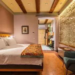 فندق Origens Urban Retreat Adults Only